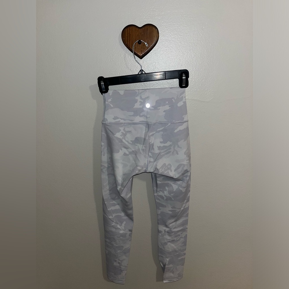 Lululemon Wunder Under HR 25" Tight Incognito Camo Jacquard size 4